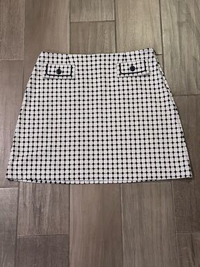 Cabi “Tea Time” Black and White Patterned Professional  Skirt Size 14
